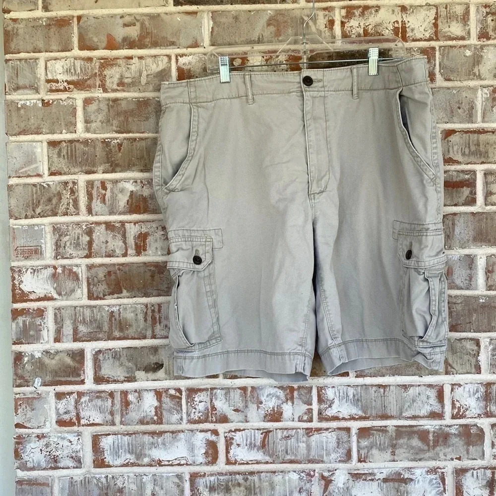 Arizona‎ Jean Co. Khaki Cargo Shorts